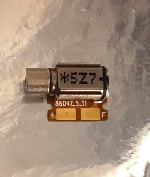 The vibration micro motor of a mobile phone, on the raw ceramic.